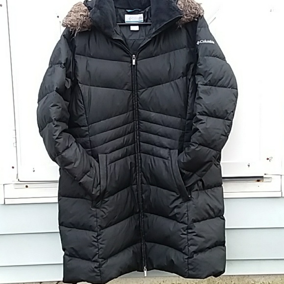 Columbia Jackets & Blazers - COLUMBIA SIZE 1X BLACK DOWN HOODED WINTER COAT